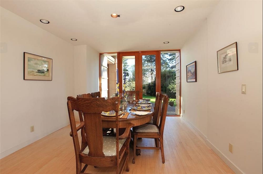 6226 Overstone Drive - Photo 2