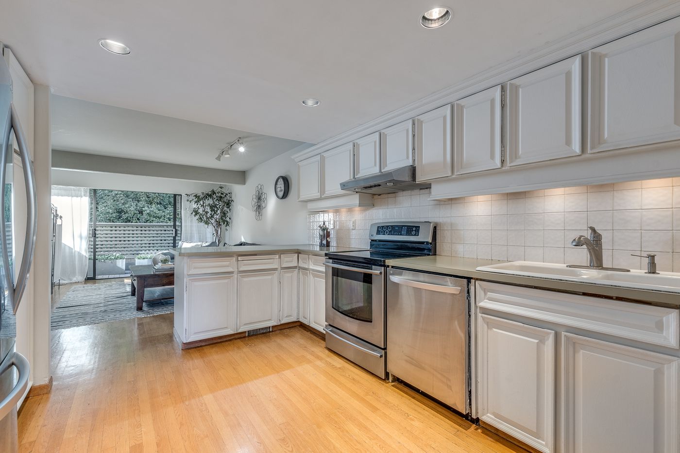 29 4957 Marine Drive - Photo 5