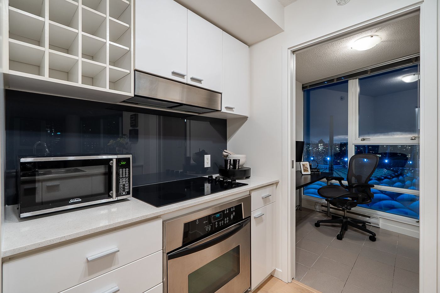 2803 111 West Georgia Street - Photo 5