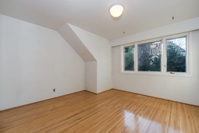 825 Margaree Place - Photo 11