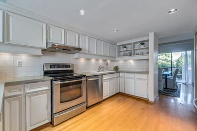 29 4957 Marine Drive - Photo 3