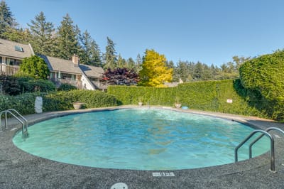 29 4957 Marine Drive - Photo 23