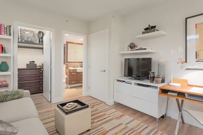 405 210 W 13th Street - Photo 14