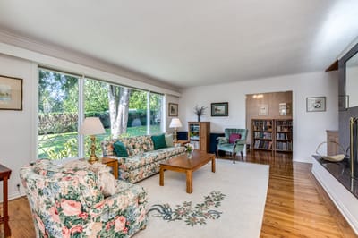 4425 Stone Crescent - Photo 6