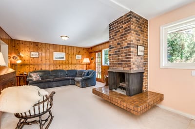 4425 Stone Crescent - Photo 10