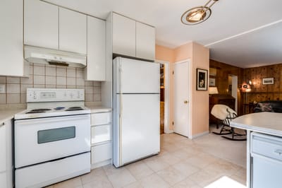 4425 Stone Crescent - Photo 13