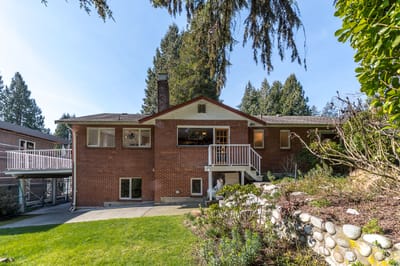 4425 Stone Crescent - Photo 33