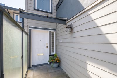 2466 Haywood Avenue - Photo 3