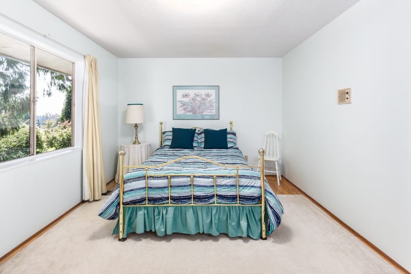 915 Clements Avenue - Photo 3