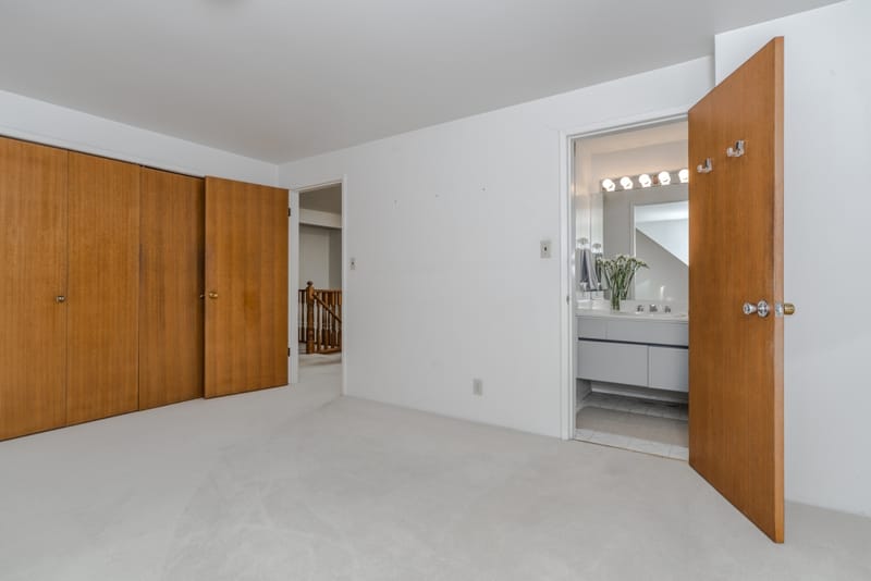 825 Margaree Place - Photo 7