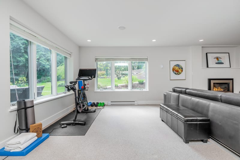 4622 Caulfeild Drive - Photo 28