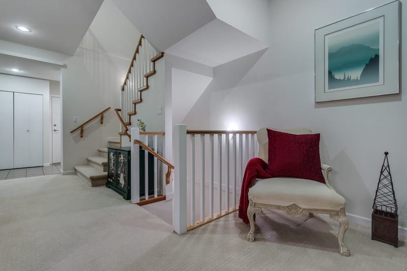 13-3750 Edgemont Boulevard - Photo 1