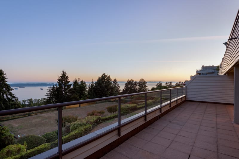 23 2238 Folkestone Way - Photo 8